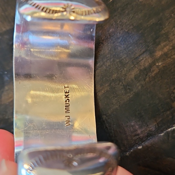 Vintage Navajo Turquoise Sterling Silver Cuff Watch - Picture 5 of 8